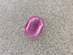 M297	PINK SAPPHIRE LONG CUSHION 4.05CT