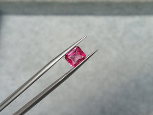 MAHENGE SPINEL 1.61  G305