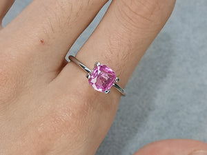 M279	PINK SAPPHIRE CUSHION 1.44CT