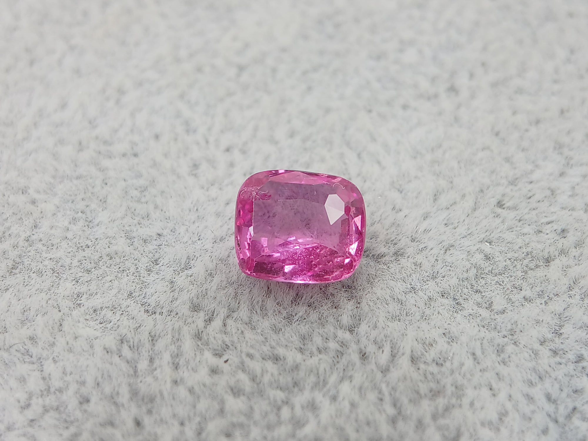 M293	PINK SAPPHIRE LONG CUSHION 3.44CT