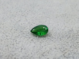 G312  TSAVORITE PEAR 1.50CT