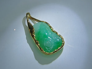 M426 GREEN JADE WITH GOLD FRAME