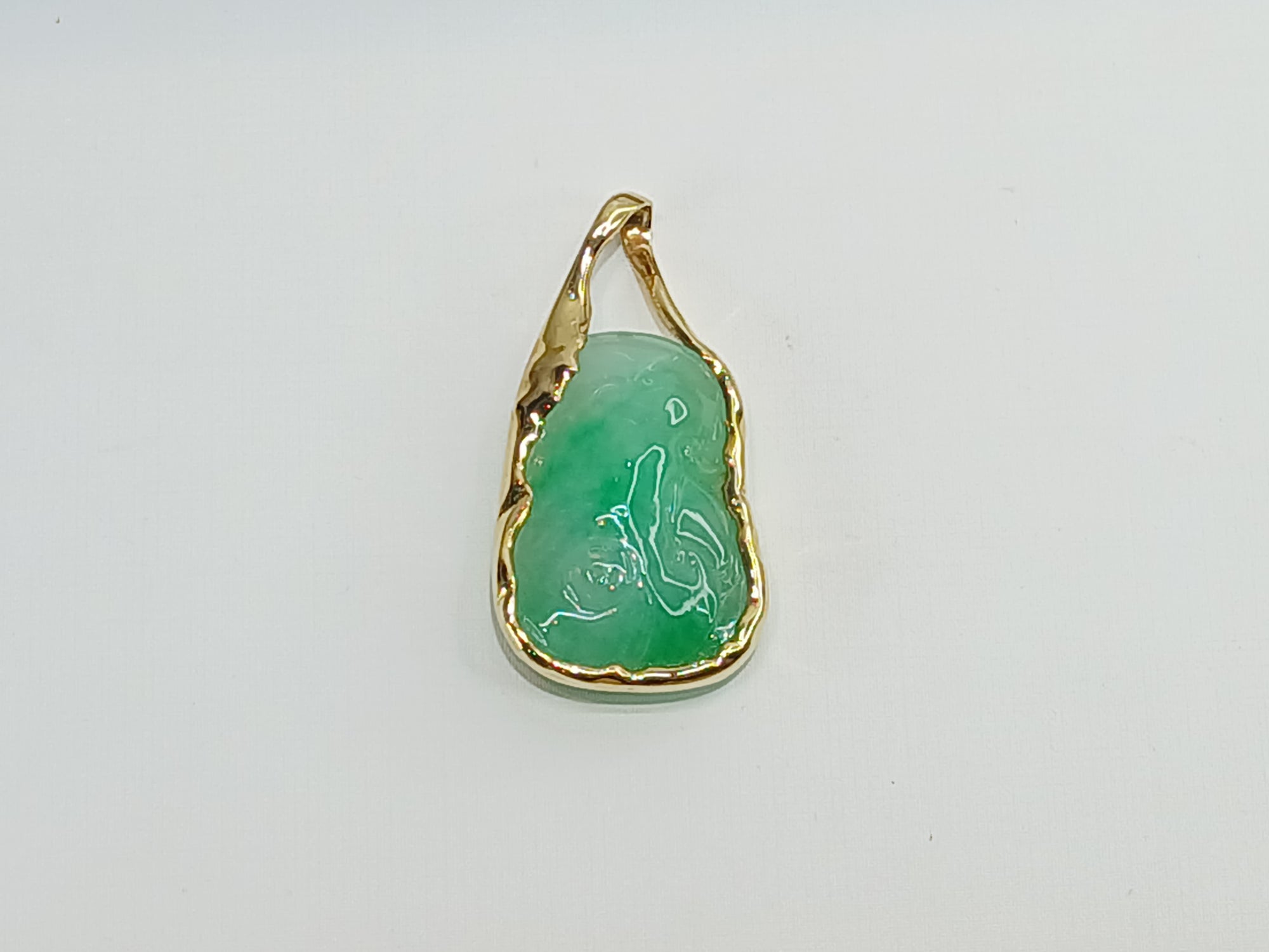 M426 GREEN JADE WITH GOLD FRAME