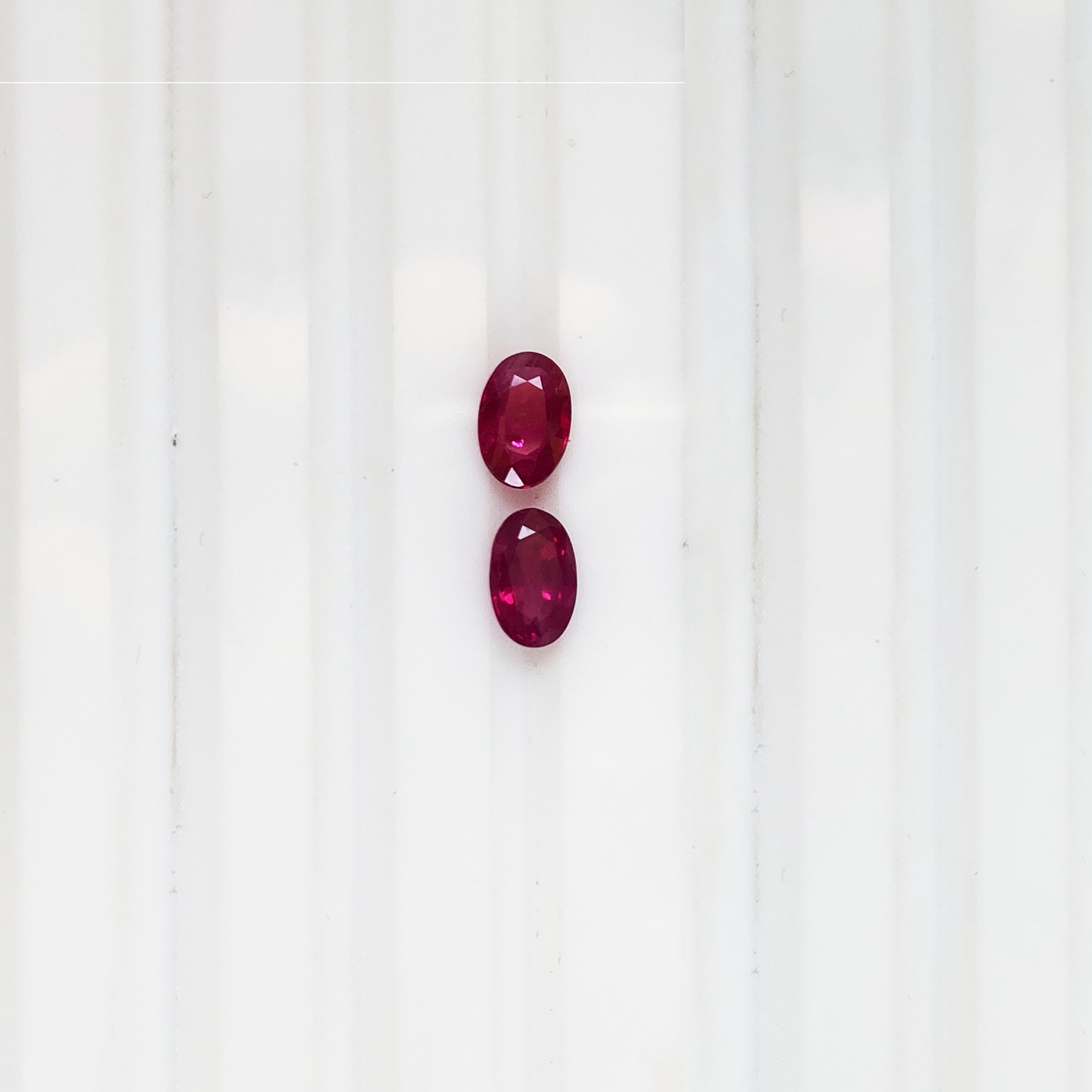 G717 BURMESE RUBY OVAL PAIR 1.11CT