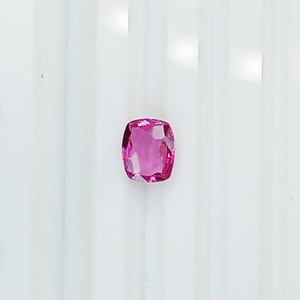 M280	PINK SAPPHIRE 1.60CT  LONG CUSHION