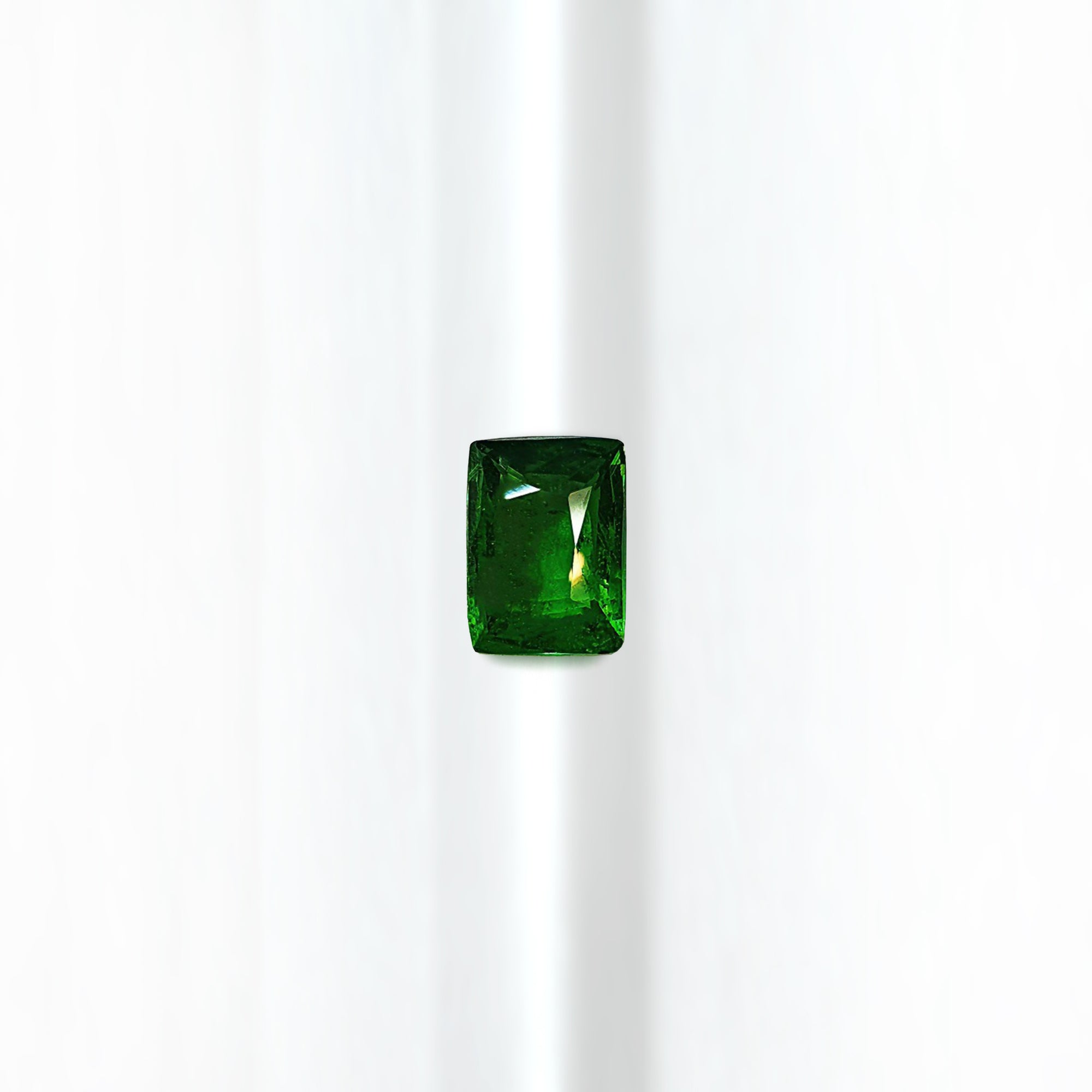 G352 TSAVORITE RECTANGLE 1.83CT